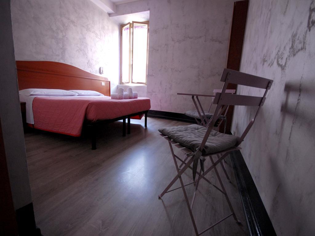 Romadelante Hotel Kültér fotó