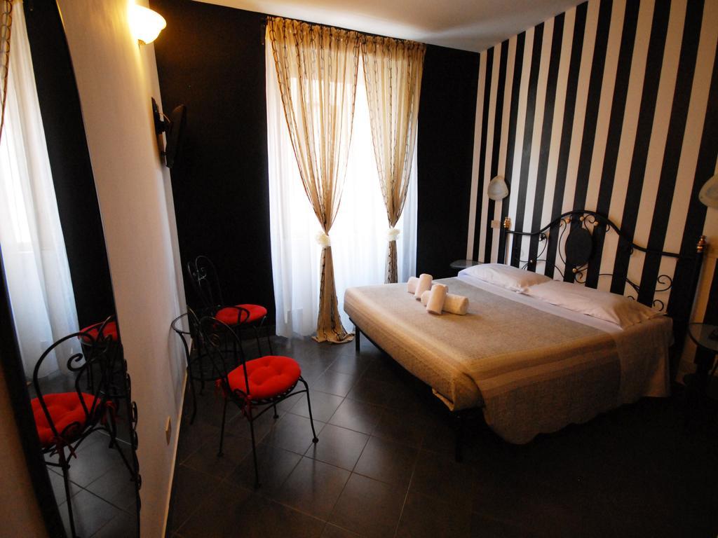 Romadelante Hotel Kültér fotó