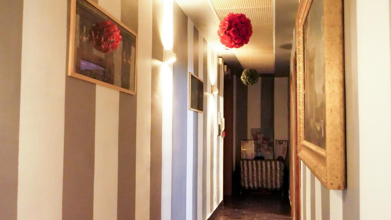 Romadelante Hotel Kültér fotó